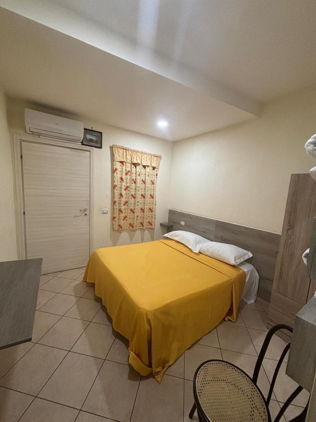 נולה Crisan B&B Affittacamere מראה חיצוני תמונה