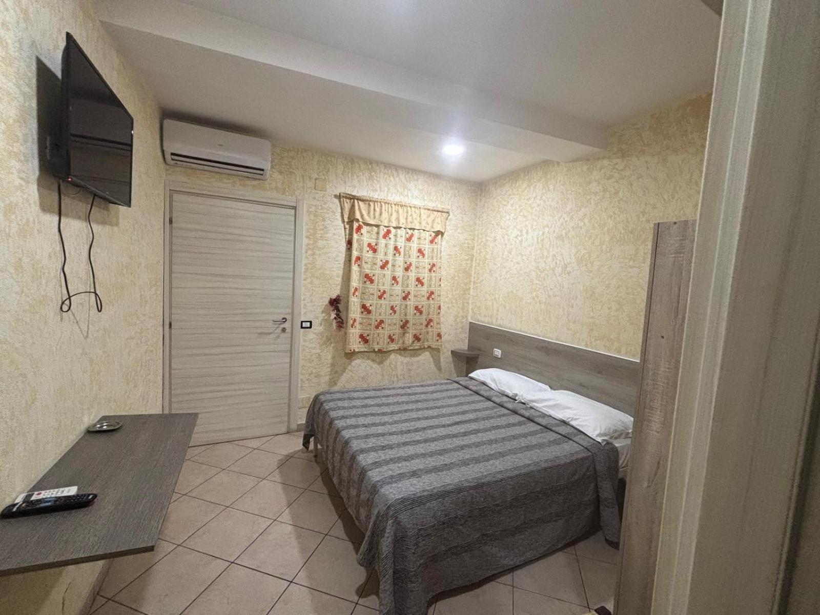 נולה Crisan B&B Affittacamere מראה חיצוני תמונה